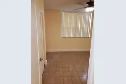 750 NE 199th St, Unit #H-106, Miami, FL 33179 - Photo 36