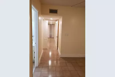 750 NE 199th St, Unit #H-106, Miami, FL 33179 - Photo 98