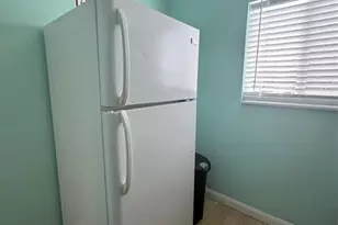 323 Monroe St, Hollywood, FL 33019 - Photo 8