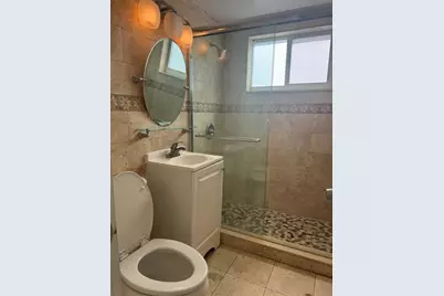 323  Monroe St, Hollywood, FL 33019 - Photo 10