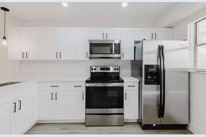 7579 NW 79th Ave, Unit #205, Tamarac, FL 33321 - Photo 2