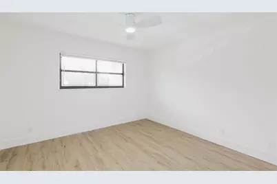 7579 NW 79th Ave, Unit #205, Tamarac, FL 33321 - Photo 16