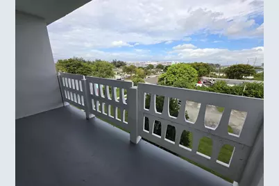 15600 NW 7th Ave, Unit #511, Miami, FL 33169 - Photo 16