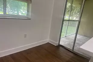 16360 Malibu Dr, Weston, FL 33326 - Photo 8