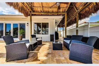 361 SE 9th Ct, Pompano Beach, FL 33060 - Photo 32