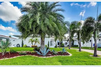 361 SE 9th Ct, Pompano Beach, FL 33060 - Photo 2