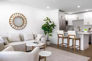 480 Horizons W Unit, Boynton Beach, FL 33435 - Photo 2