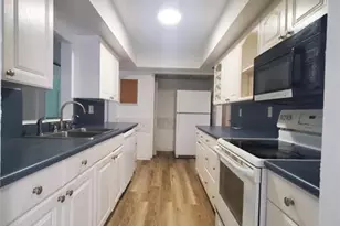 6310 NW 71st Ave, Tamarac, FL 33321 - Photo 6