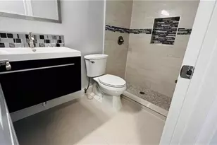 730 SW 2nd Ct, Fort Lauderdale, FL 33312 - Photo 22