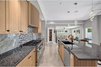 2024  Harbourview Drive, Fort Lauderdale, FL 33316 - Photo 16