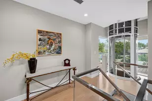 2024 Harbourview Dr, Fort Lauderdale, FL 33316 - Photo 58