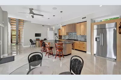 2024  Harbourview Drive, Fort Lauderdale, FL 33316 - Photo 18