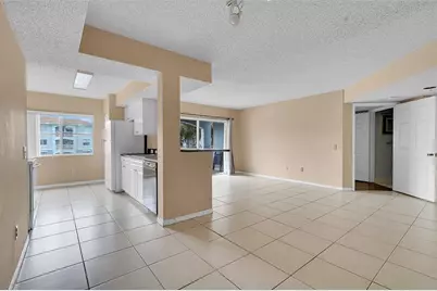 9645 NW 1st Ct, Unit #1-210, Pembroke Pines, FL 33024 - Photo 10