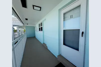 2330 NE 36th Street, Unit #11, Lighthouse Point, FL 33064 - Photo 14