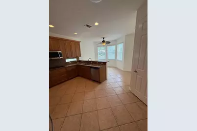 12039  Oakvista Dr, Boynton Beach, FL 33437 - Photo 4