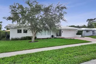 2210 NE 61st Ct, Fort Lauderdale, FL 33308 - Photo 2