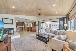 12422 Classic Dr, Coral Springs, FL 33071 - Photo 14