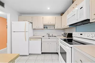 201 N Ocean Blvd, Unit #611, Pompano Beach, FL 33062 - Photo 2