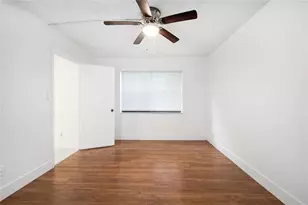 15805 W Waterside Cir, Sunrise, FL 33326 - Photo 28