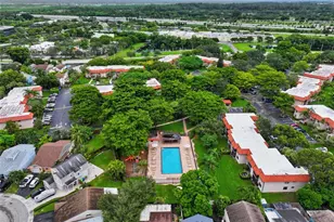 15805 W Waterside Cir, Sunrise, FL 33326 - Photo 10