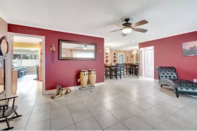 8010 NW 103rd Ave, Tamarac, FL 33321 - Photo 2