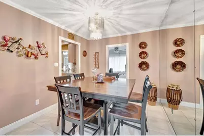 8010 NW 103rd Ave, Tamarac, FL 33321 - Photo 6