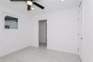 713 SW 4th Ct, Hallandale Beach, FL 33009 - Photo 26