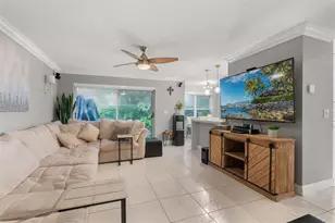 18241 NW 8th St, Pembroke Pines, FL 33029 - Photo 8