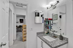 220 NE 165th St, Miami, FL 33162 - Photo 12