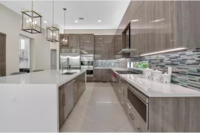 9294  Biaggio Rd, Boca Raton, FL 33496 - Photo 18