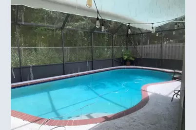 781 SW 49th Ter, Margate, FL 33068 - Photo 12