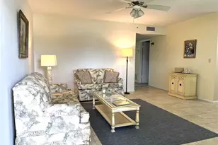 68 Royal Oak Ct, Vero Beach, FL 32962 - Photo 2