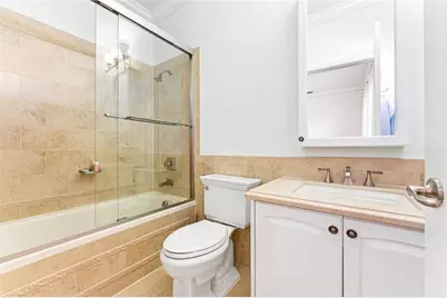 2527  Montclaire Cir, Weston, FL 33327 - Photo 28