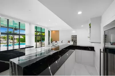 19  Gatehouse Rd, Sea Ranch Lakes, FL 33308 - Photo 20