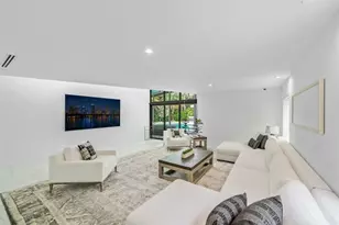 19 Gatehouse Rd, Sea Ranch Lakes, FL 33308 - Photo 22