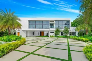 19 Gatehouse Rd, Sea Ranch Lakes, FL 33308 - Photo 4