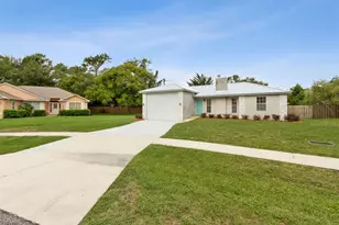 124 Captains Point Circle, Saint Augustine, FL 32086 - Photo 4