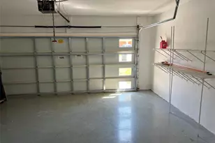 371 Mohawk Ln, Boca Raton, FL 33487 - Photo 18