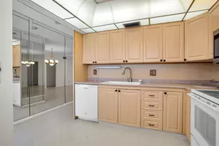 2202 Lucaya Unit, Coconut Creek, FL 33066 - Photo 8