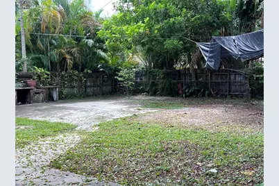 1433 NW 7th Ave, Fort Lauderdale, FL 33311 - Photo 2