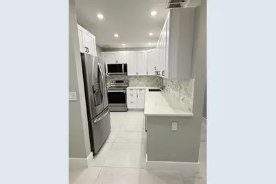 2191 NE 68th St, Unit #403, Fort Lauderdale, FL 33308 - Photo 10