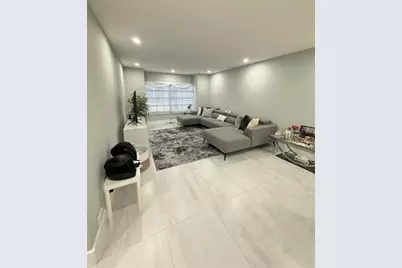2191 NE 68th St, Unit #403, Fort Lauderdale, FL 33308 - Photo 2
