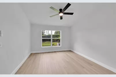 8402  Logia Cir, Boynton Beach, FL 33472 - Photo 20