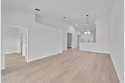 8402  Logia Cir, Boynton Beach, FL 33472 - Photo 8