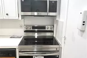 2200 NE 66th St, Fort Lauderdale, FL 33308 - Photo 6