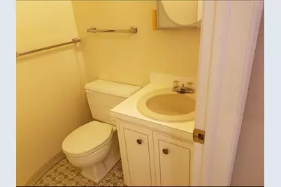 2200 NE 66th Street, Unit #1427, Fort Lauderdale, FL 33308 - Photo 8