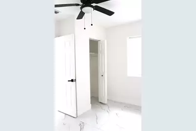 3075 NW 68th St, Miami, FL 33147 - Photo 22