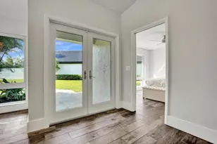 21464 Bridgeview Dr, Boca Raton, FL 33428 - Photo 26