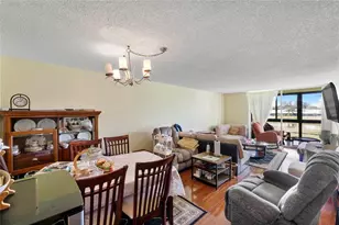 3241 Holiday Springs Blvd, Margate, FL 33063 - Photo 8