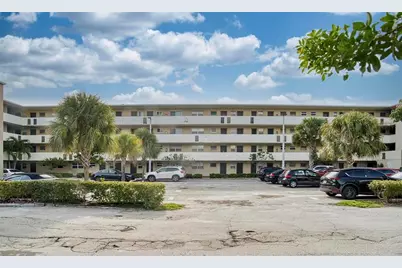 1690 NE 191st St, Unit #405-1, Miami, FL 33179 - Photo 2